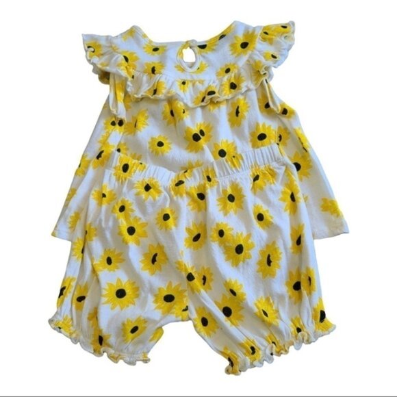 TUCKER And Tate Yellow Sunflower Patterned Shorts and Ruffled Tank Top Size 6m - Picture 2 of 2